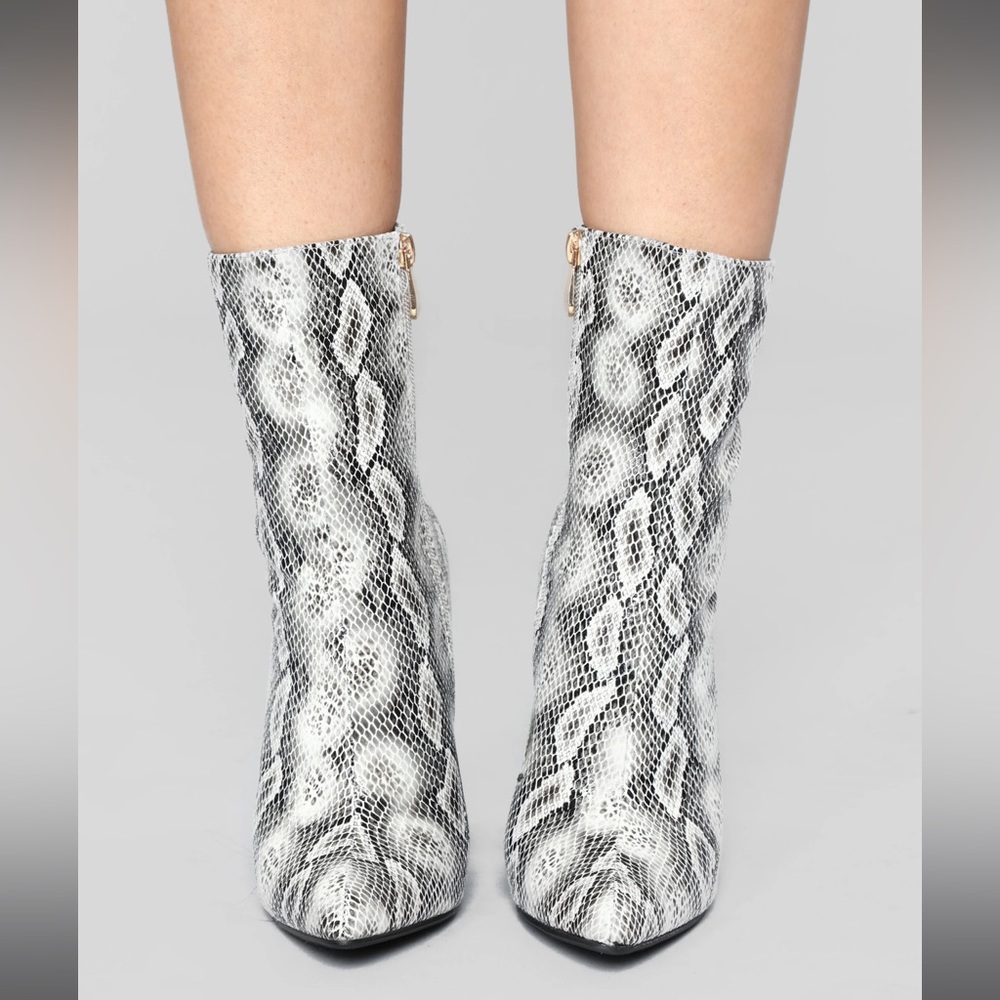 Midnight Lover Boot - Snake